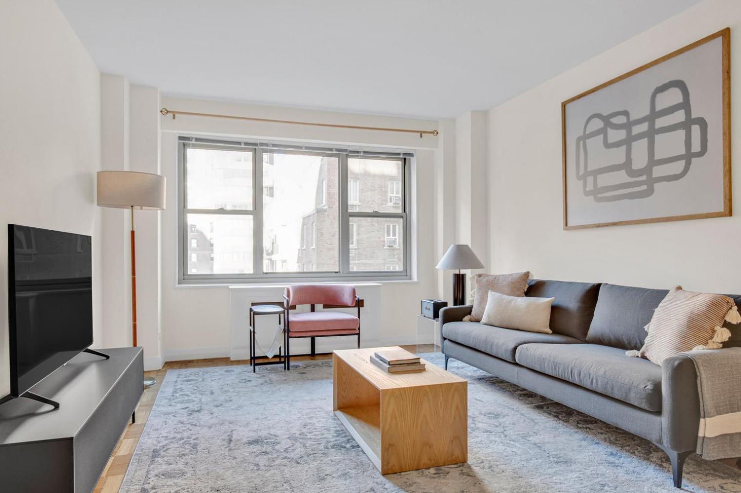 Midtown 1br W Gym Doorman Nr Grand Central Nyc-745 Apartment New York
