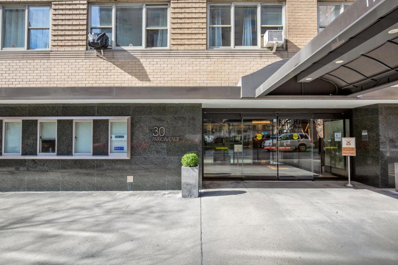 Midtown 1br W Gym Doorman Nr Grand Central Nyc-745 *